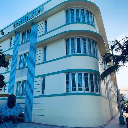 Beach House Beachfront Studio 107 Miami Beach Bagian luar foto
